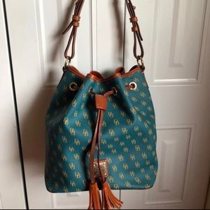 Authentic Dooney & Bourke bucket bag purse